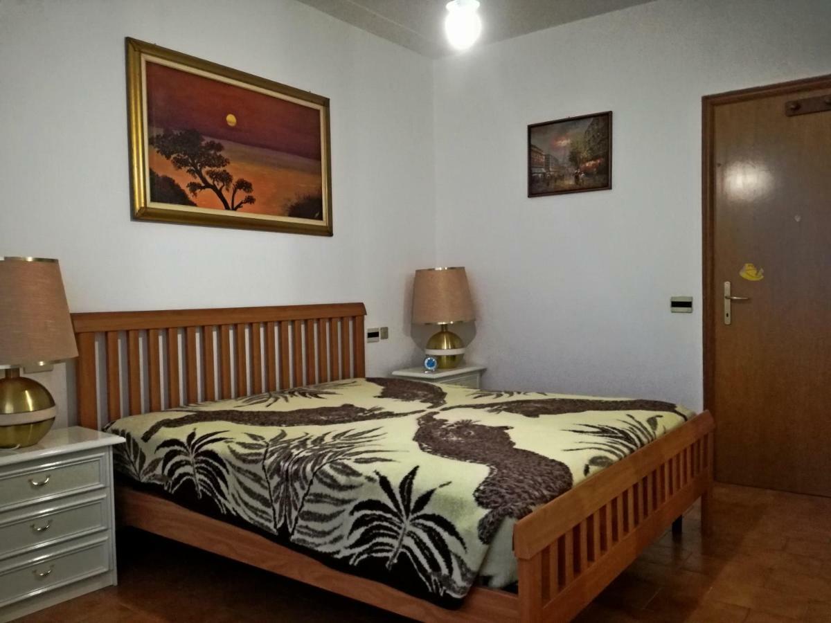 Casa Alessandro 卡斯泰洛城 外观 照片